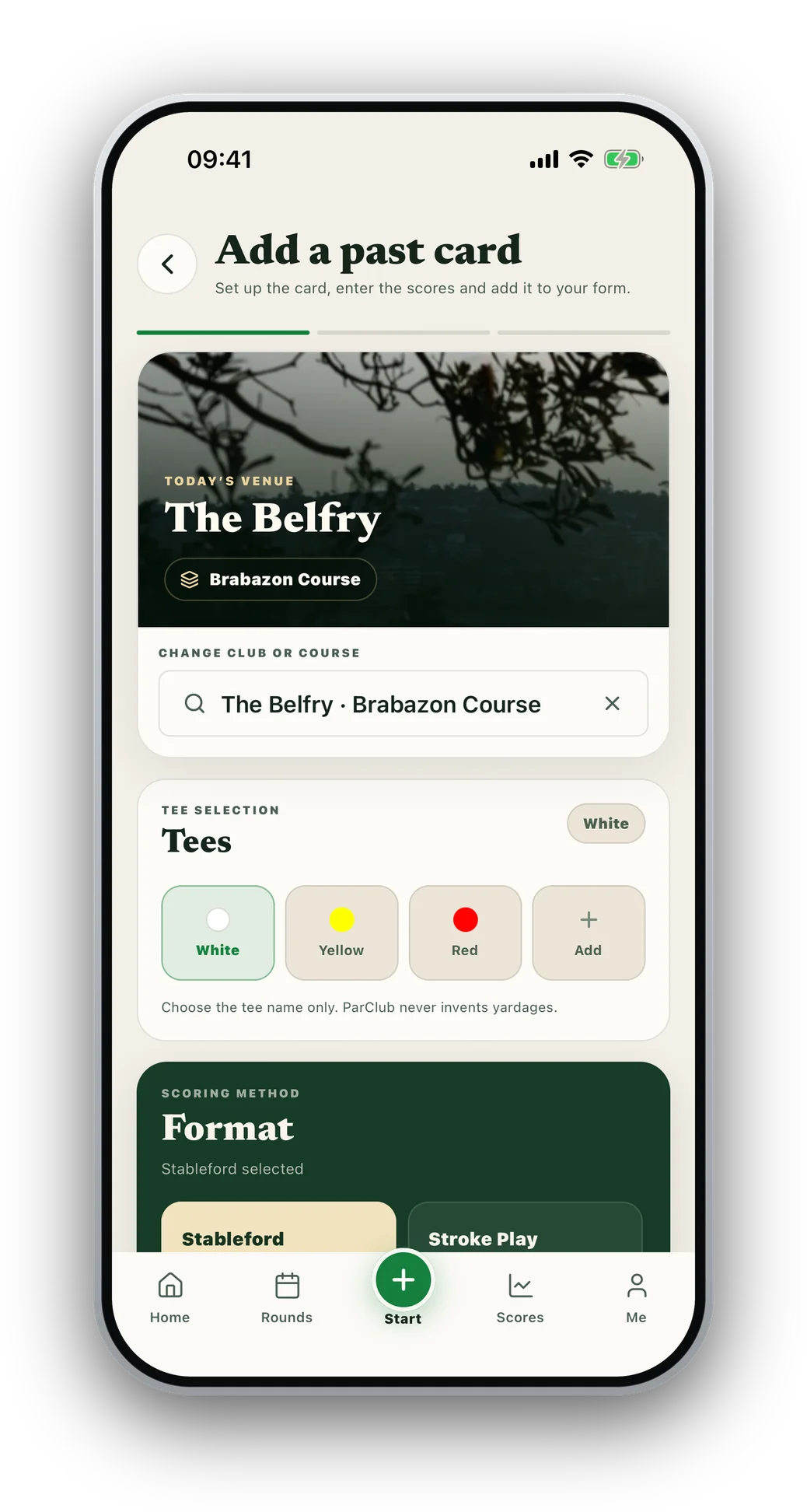 Adding a past card in ParClub: choose the venue, the tees and the format, then enter the scores.